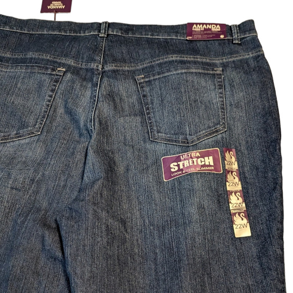 GLORIA VANDERBILT Amanda Dark Rinse Distessed Ankle Jeans Plus Size 22W NEW - Picture 8 of 11